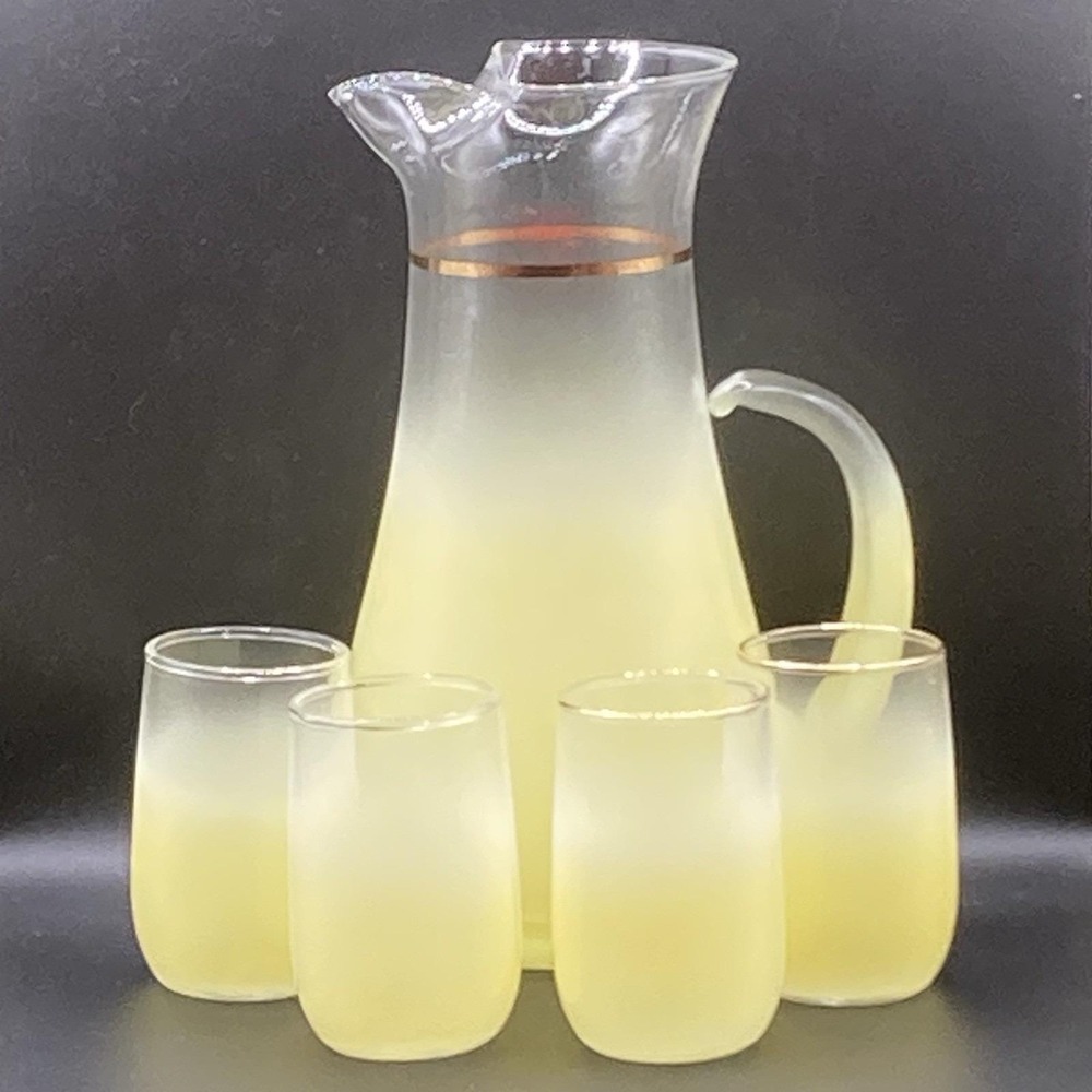 Vintage Anchor Hocking Blendo / 4 Glasses & 9 in. Pitcher Juice Set / Yellow